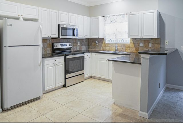 130 Baldwin Boulevard, Greenacres, FL 33463
