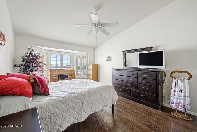 8513 W ORAIBI Drive, Peoria, AZ 85382