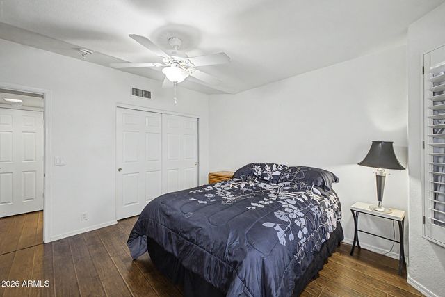 8513 W ORAIBI Drive, Peoria, AZ 85382