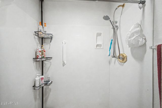 8513 W ORAIBI Drive, Peoria, AZ 85382