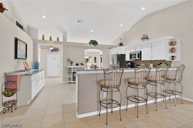 1223 NW 40th PL, Cape Coral, FL 33993