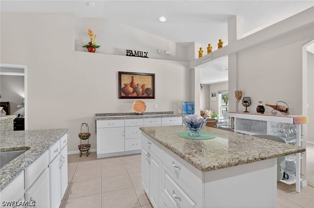 1223 NW 40th PL, Cape Coral, FL 33993