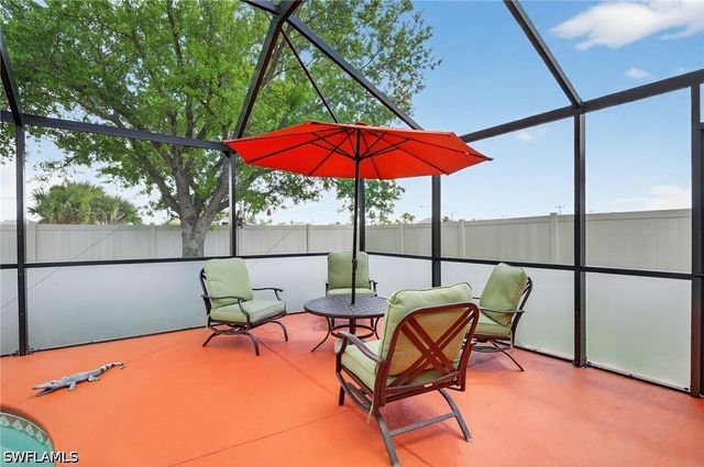 1223 NW 40th PL, Cape Coral, FL 33993