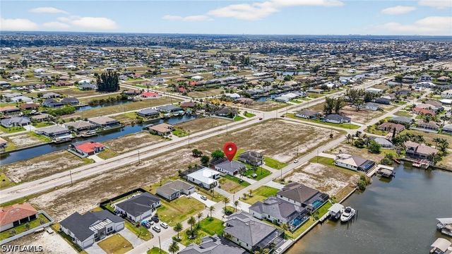 1223 NW 40th PL, Cape Coral, FL 33993