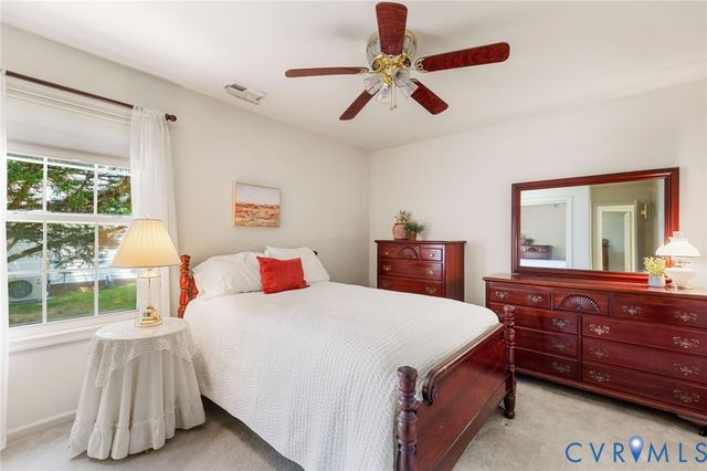 3173 Poplar View Pl, Chester, VA 23831