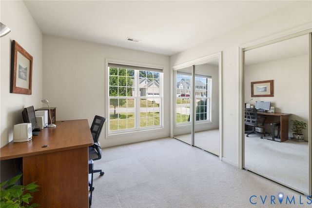 3173 Poplar View Pl, Chester, VA 23831