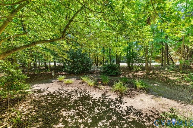 3173 Poplar View Pl, Chester, VA 23831