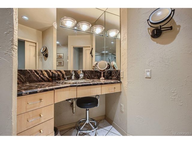 1735 19th St 5B, Denver, CO 80202