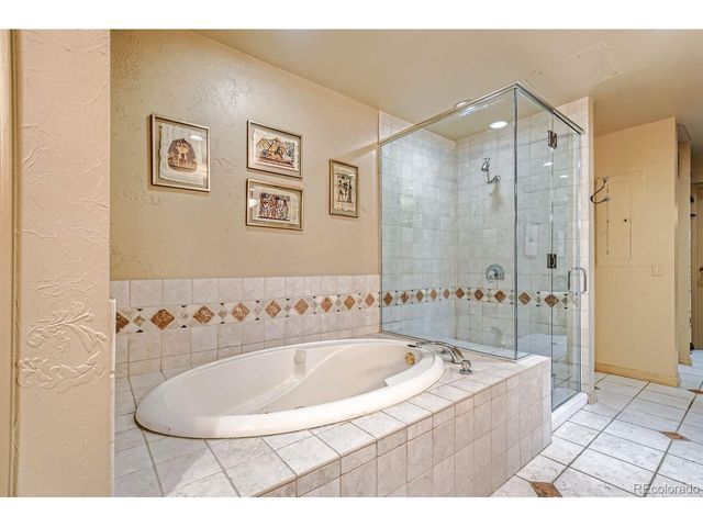 1735 19th St 5B, Denver, CO 80202