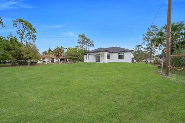 803 Desoto Ave, Lehigh Acres, FL 33972