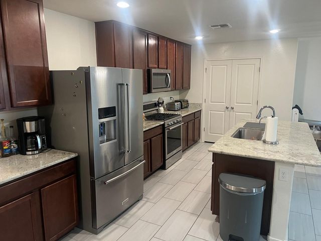 16222 W La Ventilla Way, Goodyear, AZ 85338