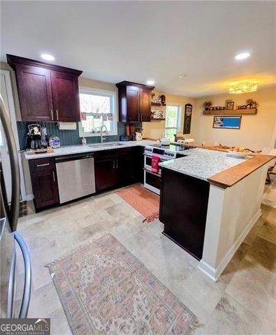 1173 Dabbs Bridge Road, Dallas, GA 30132