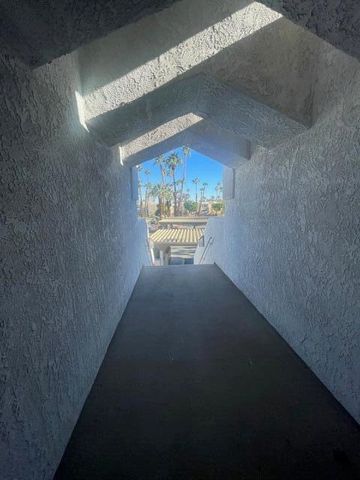 5301 E Waverly Drive 218, Palm Springs, CA 92264