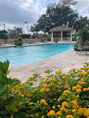 3525 Sage Road 1204, Houston, TX 77056