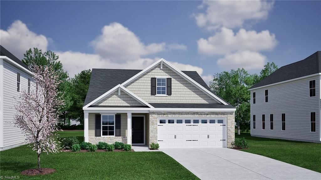 180 Candytuft Court, Lexington, NC 27295