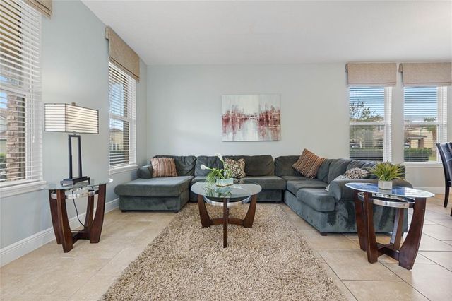 4204 OAKVIEW DRIVE, Davenport, FL 33837