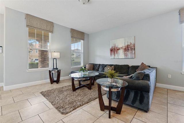 4204 OAKVIEW DRIVE, Davenport, FL 33837