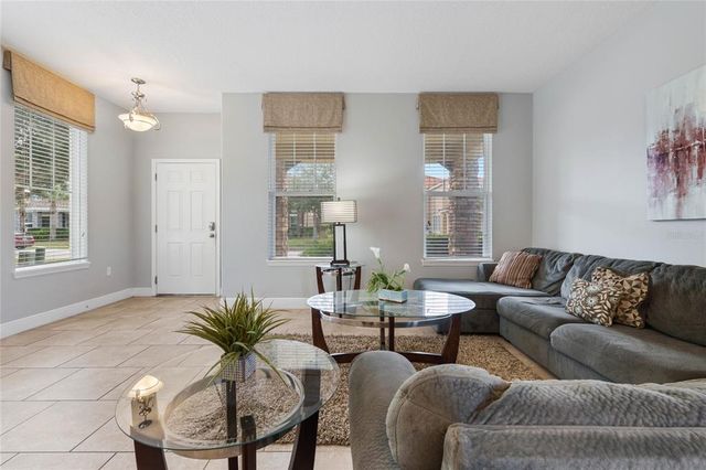 4204 OAKVIEW DRIVE, Davenport, FL 33837