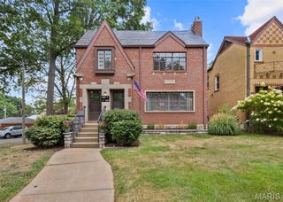 6221 Nottingham Avenue, St Louis, MO 63109