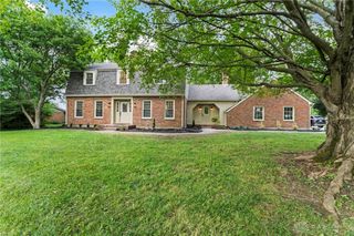 3872 Greenbriar Drive, Fairborn, OH 45324