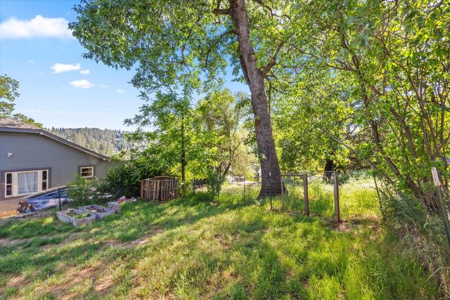 2940 Conrad St, Placerville, CA 95667