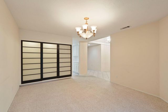 5551 Grouse Run Dr, Stockton, CA 95207