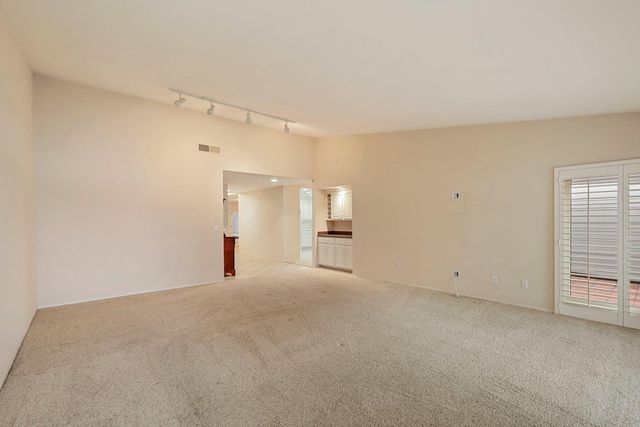 5551 Grouse Run Dr, Stockton, CA 95207