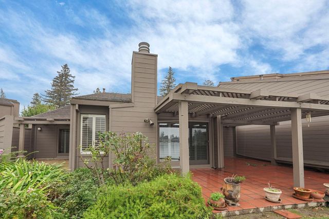 5551 Grouse Run Dr, Stockton, CA 95207