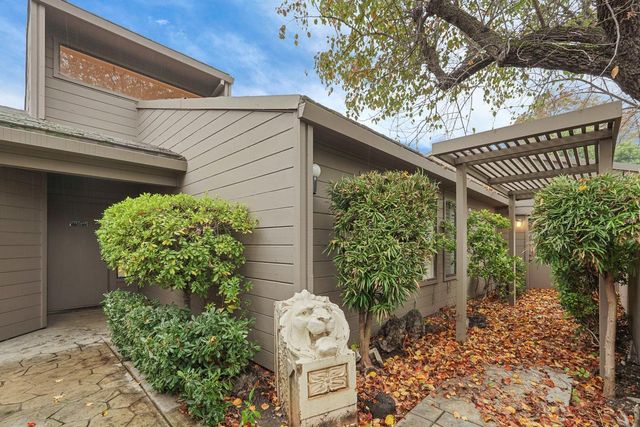 5551 Grouse Run Dr, Stockton, CA 95207