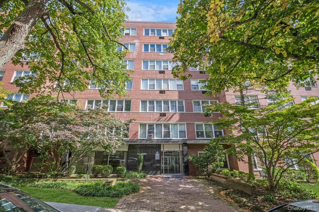 87-15 165th Street 7G, Jamaica, NY 11432 — exterior
