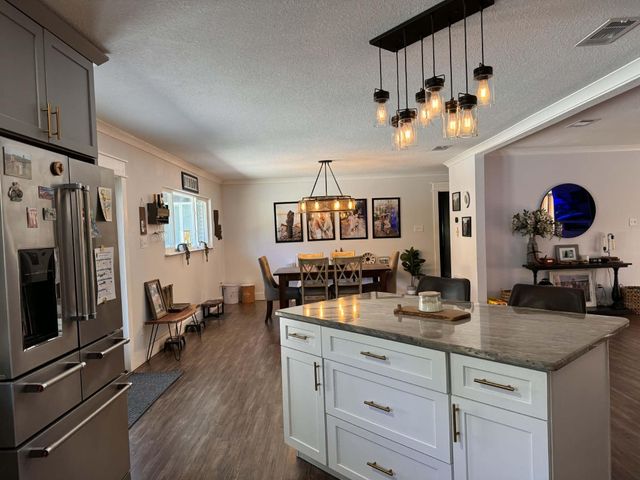 837 Cardinal Street, Fort Walton Beach, FL 32547