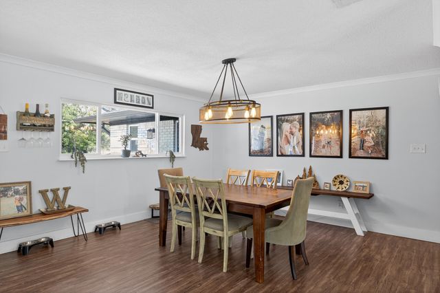 837 Cardinal Street, Fort Walton Beach, FL 32547