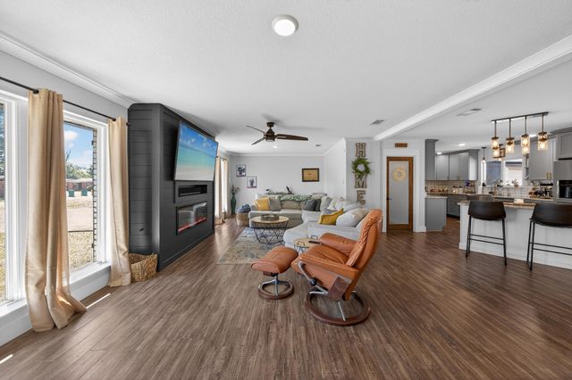 837 Cardinal Street, Fort Walton Beach, FL 32547