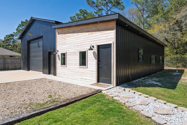 837 Cardinal Street, Fort Walton Beach, FL 32547