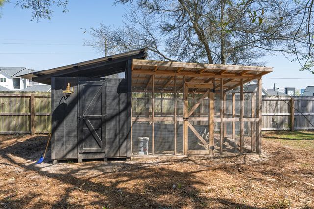 837 Cardinal Street, Fort Walton Beach, FL 32547