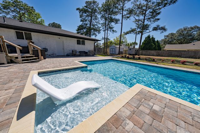 837 Cardinal Street, Fort Walton Beach, FL 32547