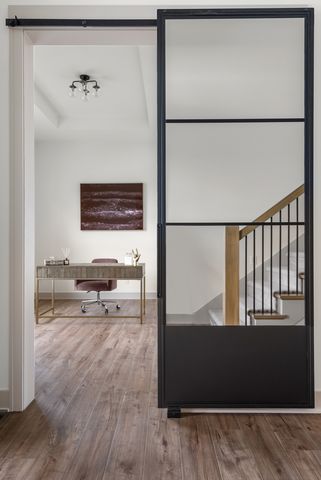 6638 Pelican Street, Bettendorf, IA 52722