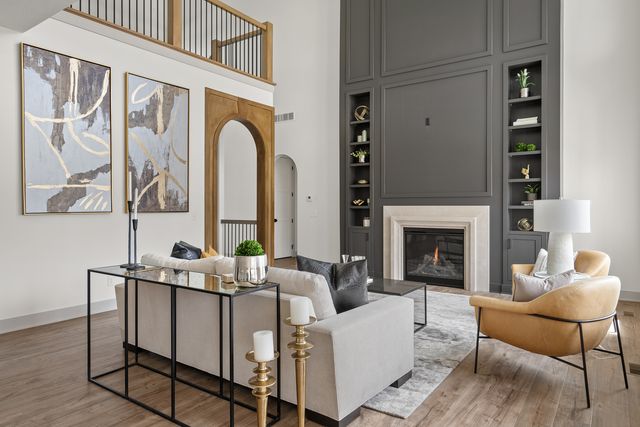 6638 Pelican Street, Bettendorf, IA 52722