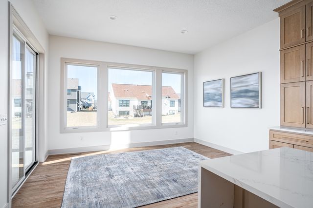 6638 Pelican Street, Bettendorf, IA 52722