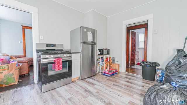 39 Houston Street, New Haven, CT 06513