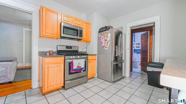 39 Houston Street, New Haven, CT 06513