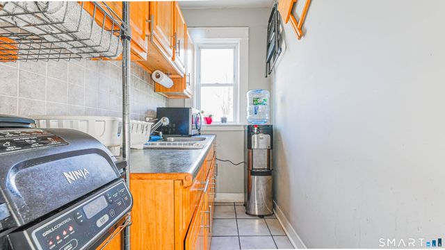 39 Houston Street, New Haven, CT 06513