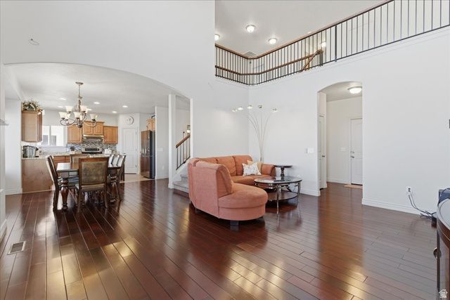 6254 W PALENQUE DR, Salt Lake City, UT 84118