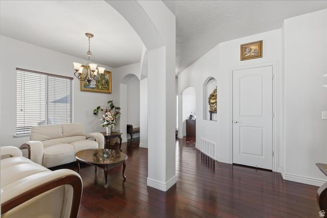 6254 W PALENQUE DR, Salt Lake City, UT 84118