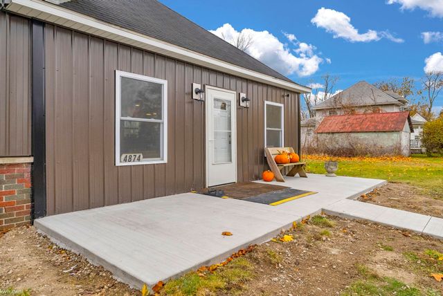 4874 Church Street, Applegate, MI 48401