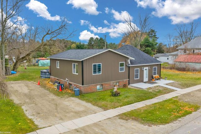 4874 Church Street, Applegate, MI 48401
