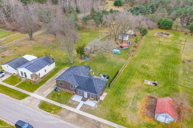 4874 Church Street, Applegate, MI 48401