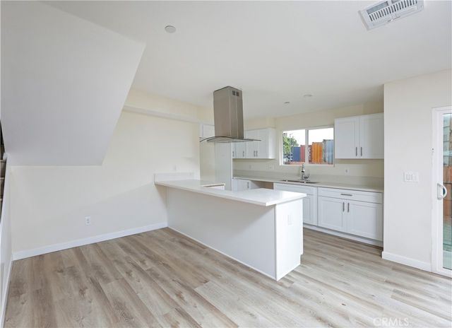 832 Mcfarland, Wilmington, CA 90744