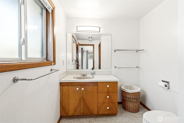 1959 Orchard Drive NW, Olympia, WA 98502