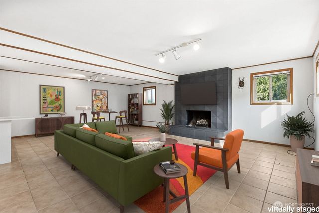 1959 Orchard Drive NW, Olympia, WA 98502